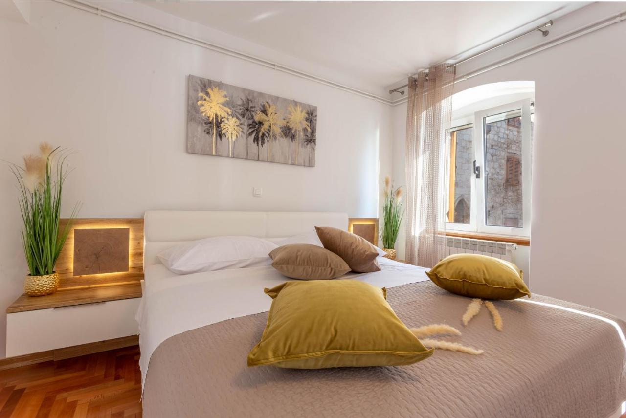 Deluxe Dreamy Room In The Center Of Hvar With Sea View フヴァル エクステリア 写真