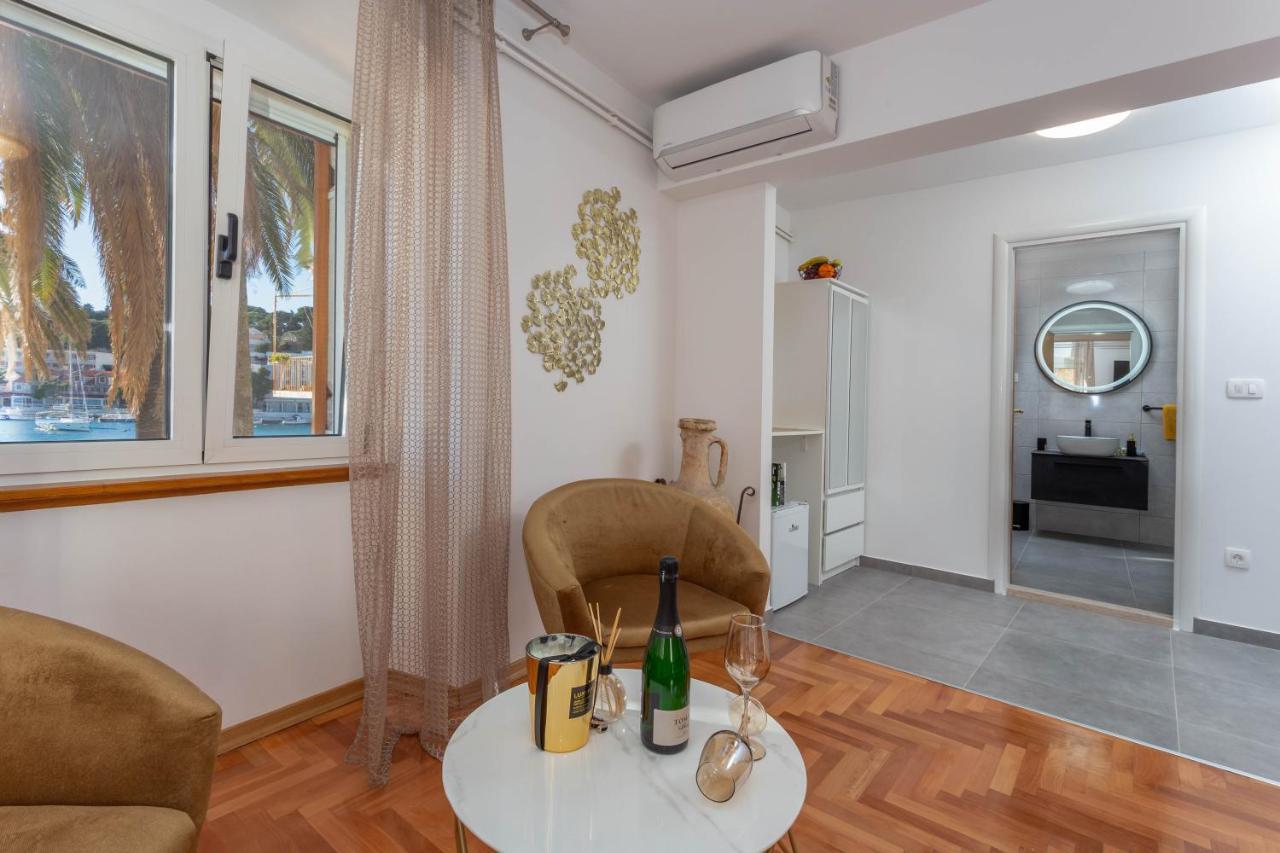 Deluxe Dreamy Room In The Center Of Hvar With Sea View フヴァル エクステリア 写真