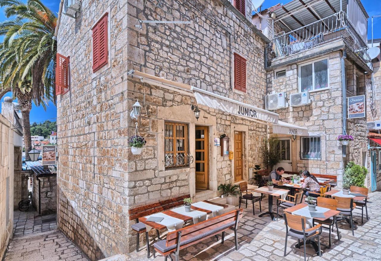 Deluxe Dreamy Room In The Center Of Hvar With Sea View フヴァル エクステリア 写真